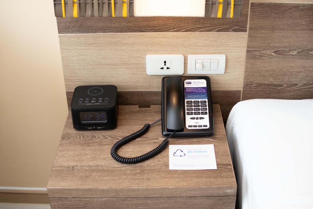 Holiday Inn Express Phuket Patong Beach Central, an IHG Hotel - Standaard Twin Room Met Uitzicht Op De Tuin