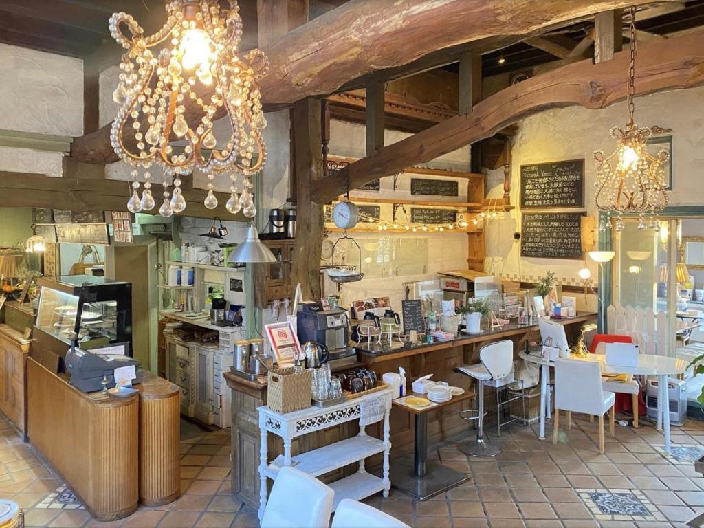 Restaurace v ubytování Casa Allegra