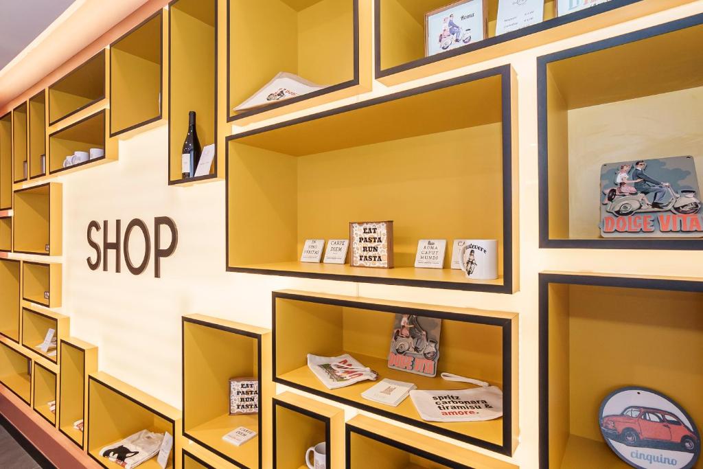 Aparthotel Colombo Roma - Resim 12