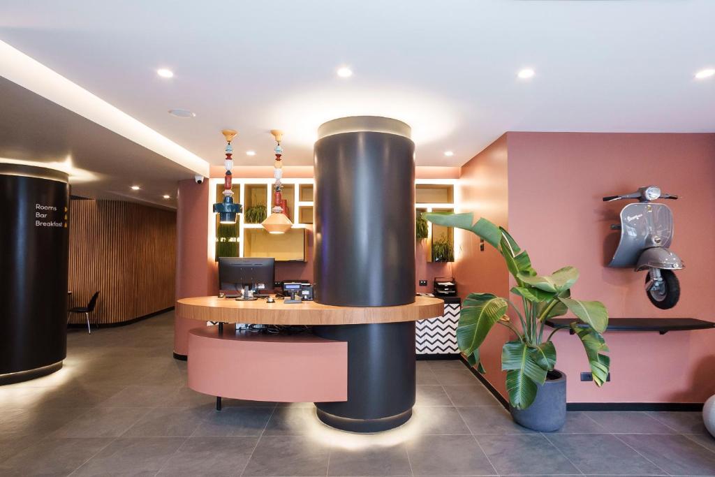 Aparthotel Colombo Roma - Resim 6