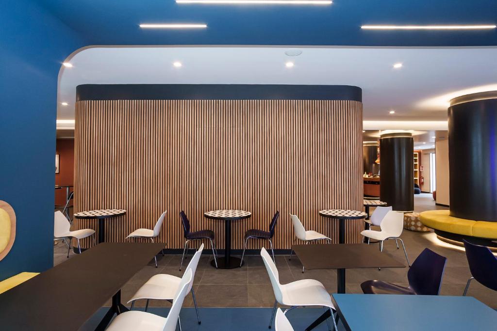 Aparthotel Colombo Roma - Resim 19