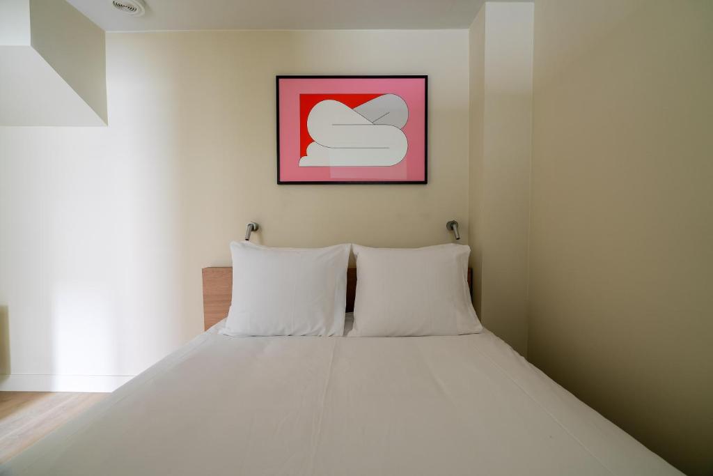 
2 Bedroom Apartment - Basement Duplex
