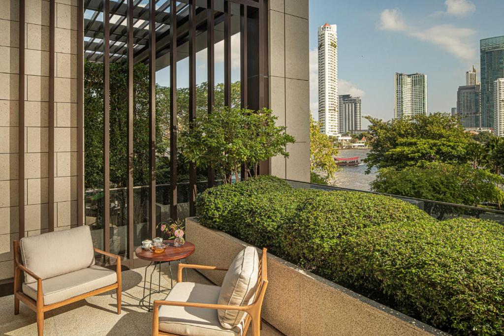 Four Seasons Hotel Bangkok at Chao Phraya River - Resim 25