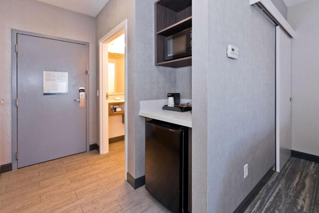 Hampton Inn & Suites Palm Desert - King Room - Non Fumatori