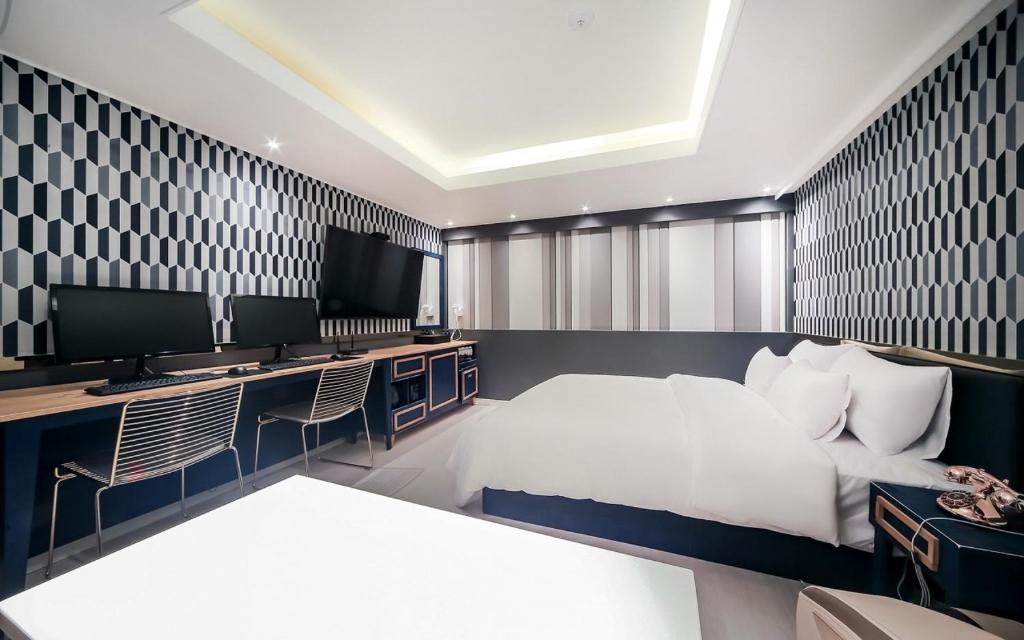 TV a/nebo společenská místnost v ubytování Cheese Hotel Seomyeon