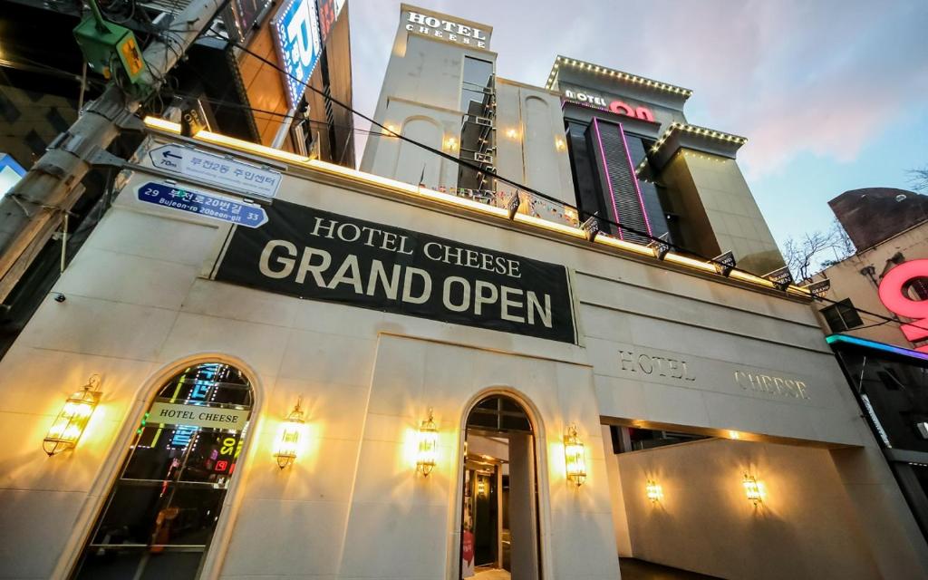 Certifikát, hodnocení, plakát nebo jiný dokument vystavený v ubytování Cheese Hotel Seomyeon