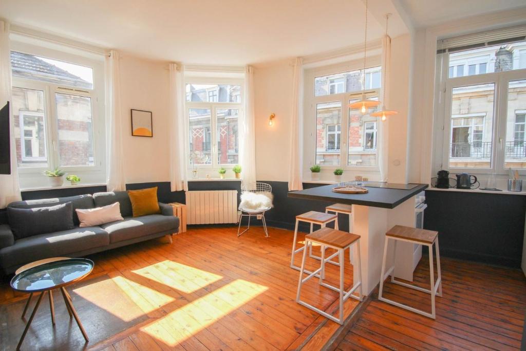 Photo de la galerie de l'établissement Lille Centre - Nice and functional ap., à Lille