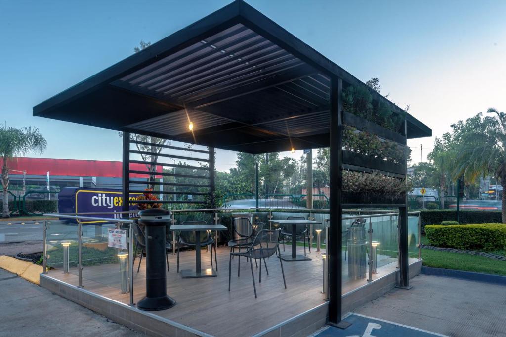 Restaurace v ubytování City Express by Marriott Leon