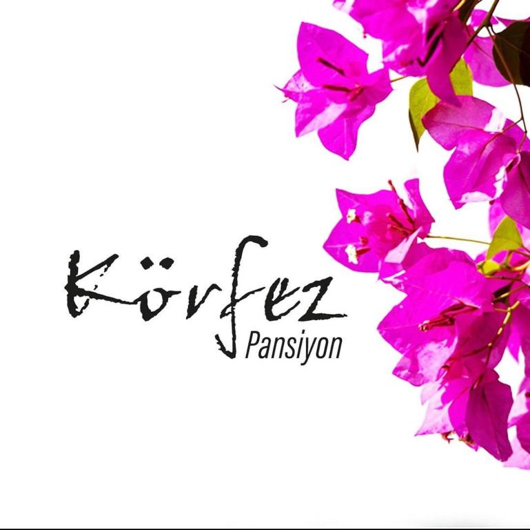 een bos roze bloemen met de woorden voor altijd toestemming bij Körfez Pansiyon in Bodrum City