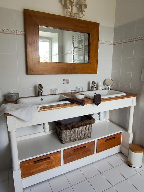 Fotografie z fotogalerie ubytování Demeure du Porzou, chambres d'hôtes de charme dans demeure d'exception, parc paysager, spa, massages, proche Paimpol, classé 4 épis v destinaci Yvias