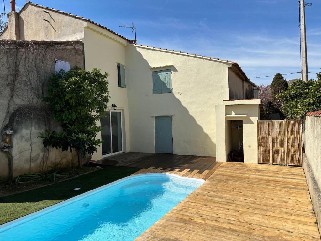 Πισίνα στο ή κοντά στο maison Bastide 5 mn de la plage