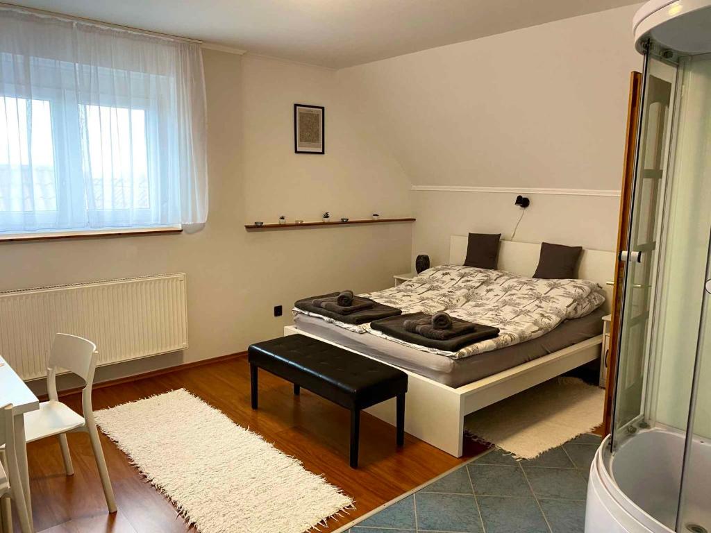 Zdjęcie z galerii obiektu Apartment in Gyenesdias - Balaton 18867 w Gyenesdiás