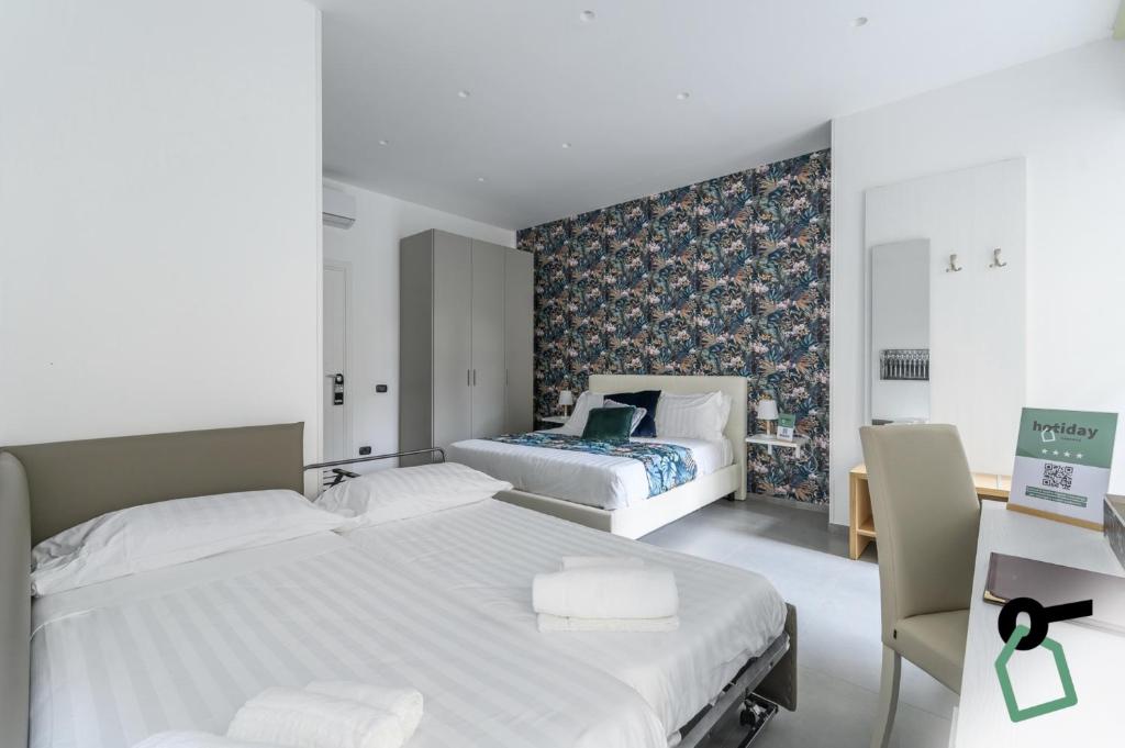 Hotiday Room Collection - Napoli Sant'Arcangelo - Resim 26