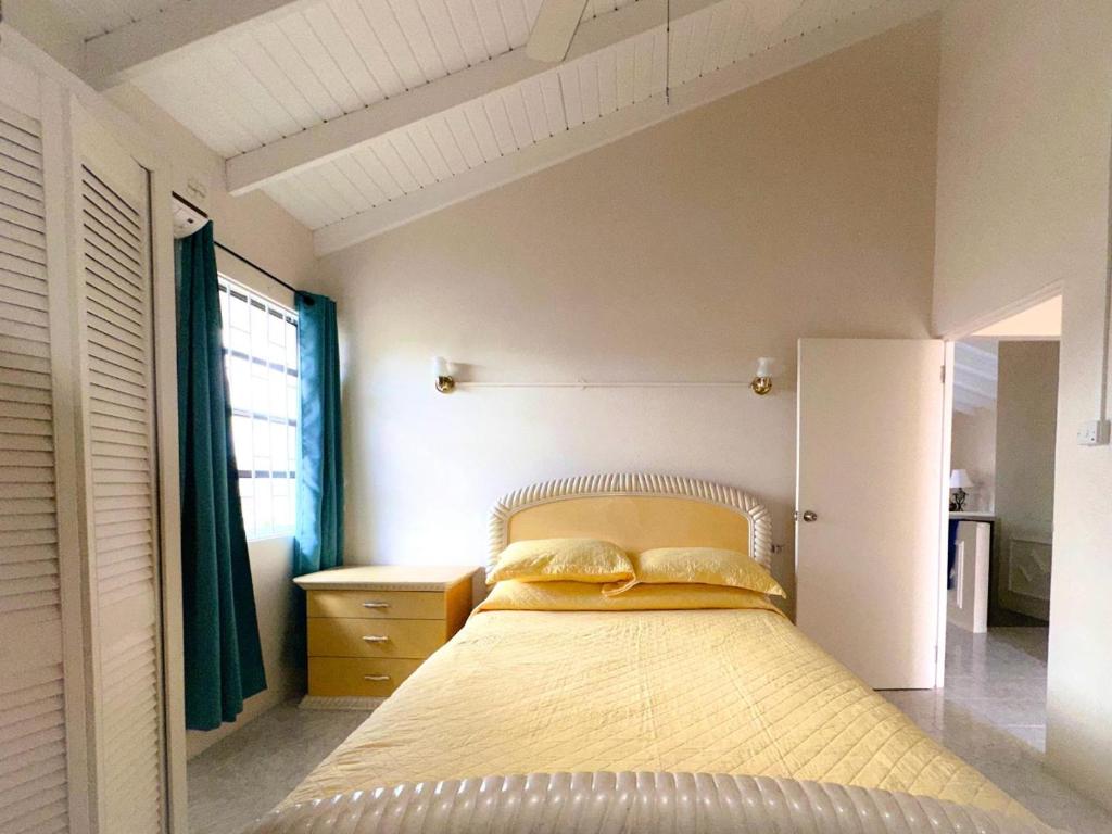 Postel nebo postele na pokoji v ubytování 2 Bed Apartment, great location