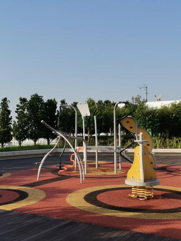 Herní místnost nebo prostor pro děti v ubytování Sutera Avenue - Jom Summer Suite