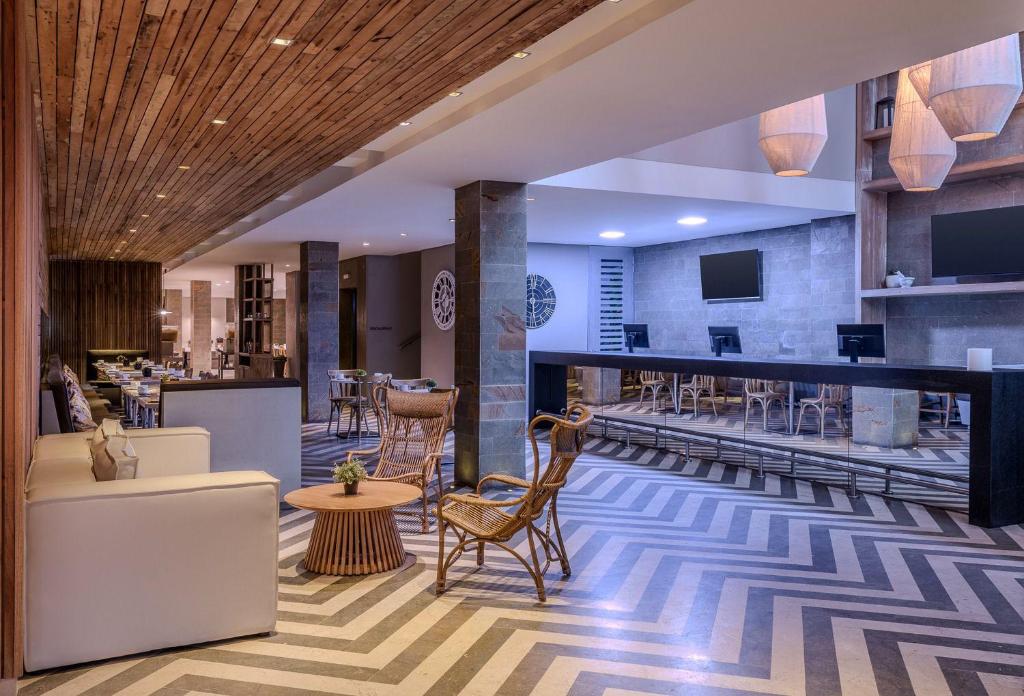 Posezení v ubytování Oz Hotel Cartagena
