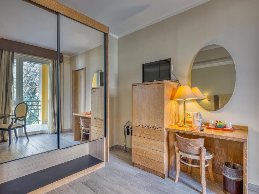 Kuchyň nebo kuchyňský kout v ubytování Hotel Cristina