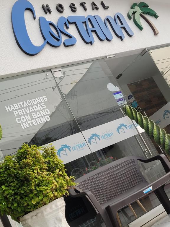 Certifikát, hodnocení, plakát nebo jiný dokument vystavený v ubytování Costana - Hostal