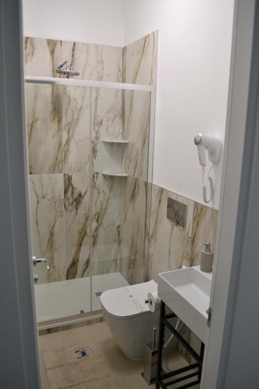 Dion Guest House - 19