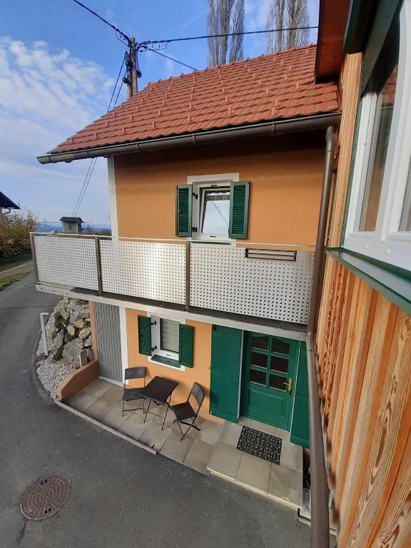 Budova, kde se apartmán nachází