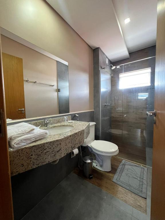 Koupelna v ubytování Nayru Hotel