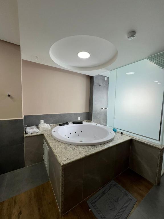 Koupelna v ubytování Nayru Hotel