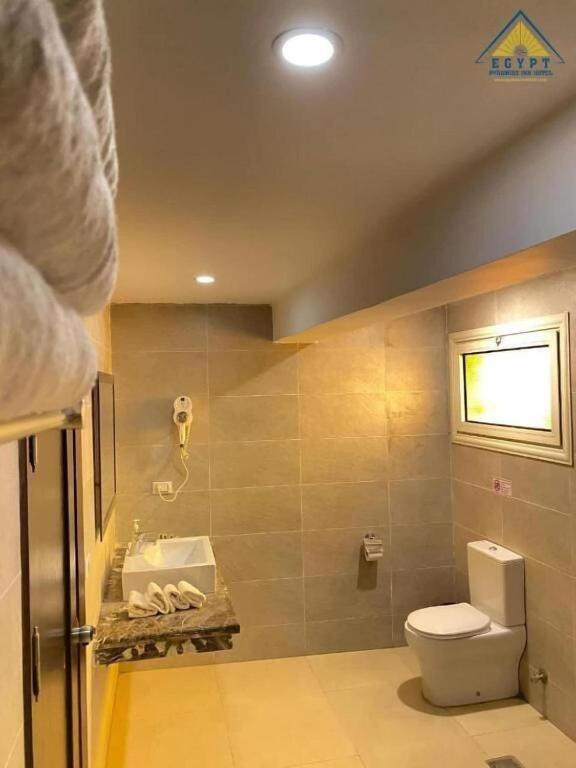 Egypt Pyramids Inn - 15