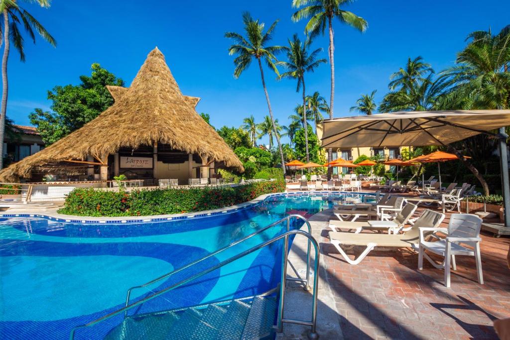 Bazén v ubytování Hacienda Buenaventura Hotel & Mexican Charm - All Inclusive nebo v jeho okolí
