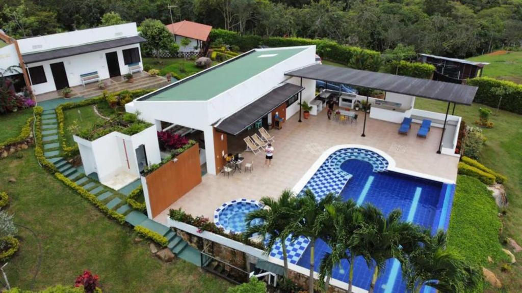 Φωτογραφία από το άλμπουμ του CASA FINCA LA CAROLINA σε Guaduas