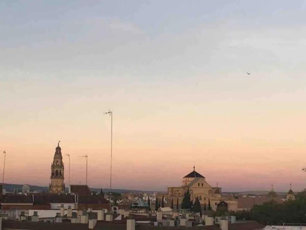 Nice central flat with wonderful views - Housity