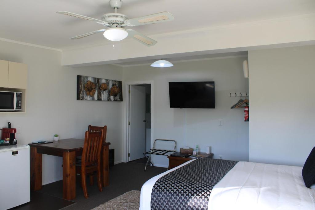 Coromandel Seaview Motel - Resim 4