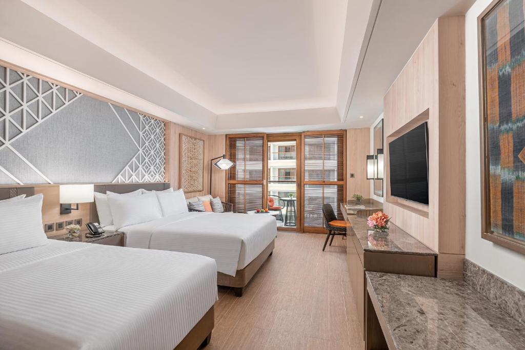 Henann Premier Coast Resort photo