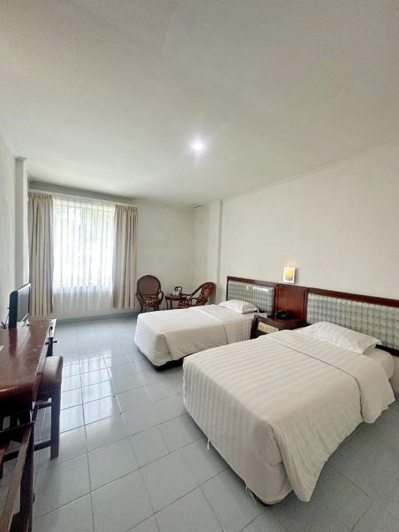 Hotel Wisata Indah Sibolga - Camera Gemella Superiore