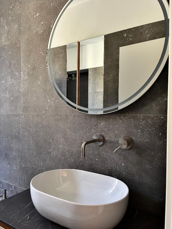 ITALIANSTAYRENTALS Apartment Solferino 37 - 12