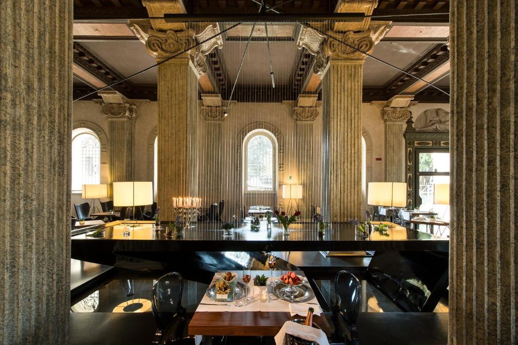 Restaurace v ubytování Palazzo Montemartini Rome, A Radisson Collection Hotel