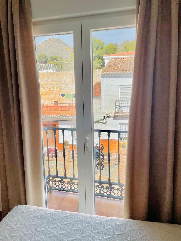 Acantilados De Maro - Tweelingzaal Met Balkon