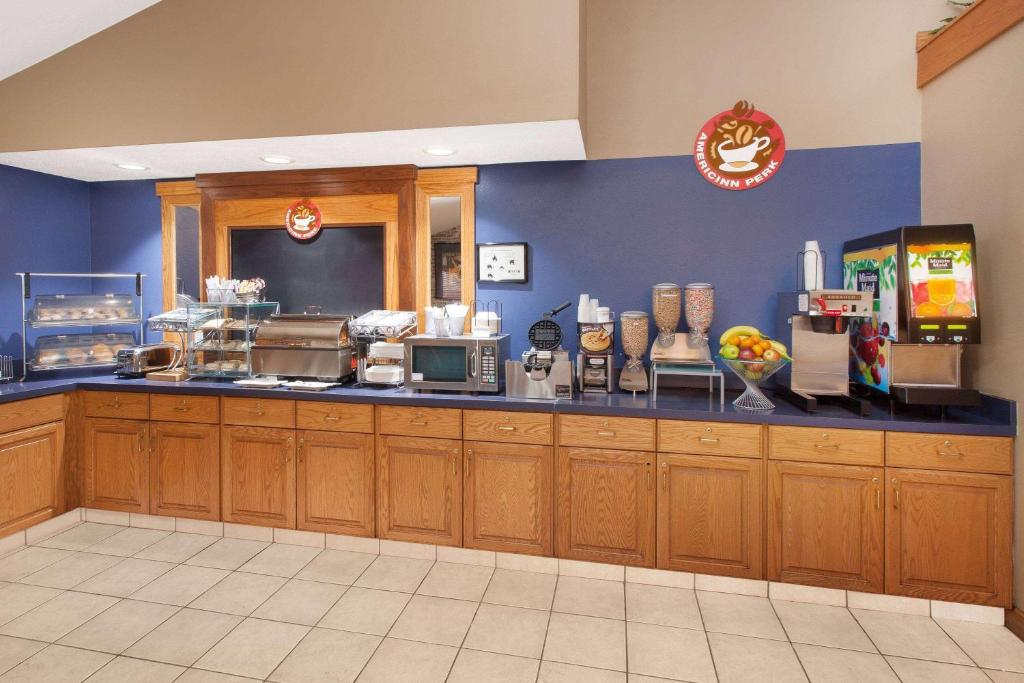 Fotografie z fotogalerie ubytování AmericInn by Wyndham Webster City v destinaci Webster City