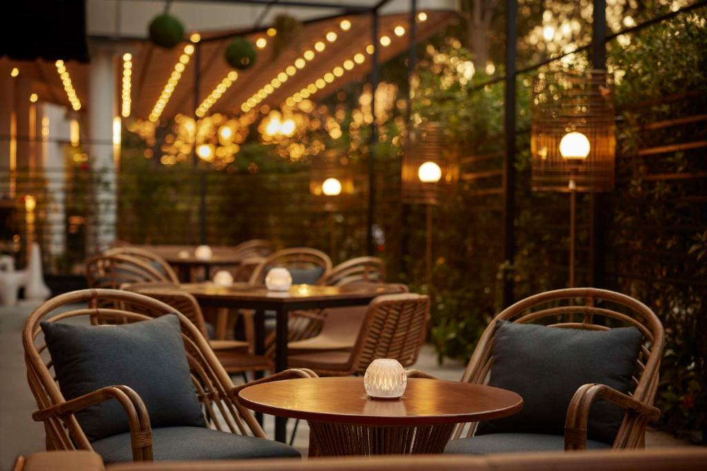 Posezení v ubytování Hyatt Centric Sector17 Chandigarh