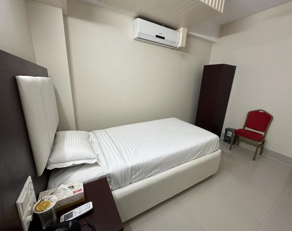 Hotel Kingfisher - Barishal - Single Room