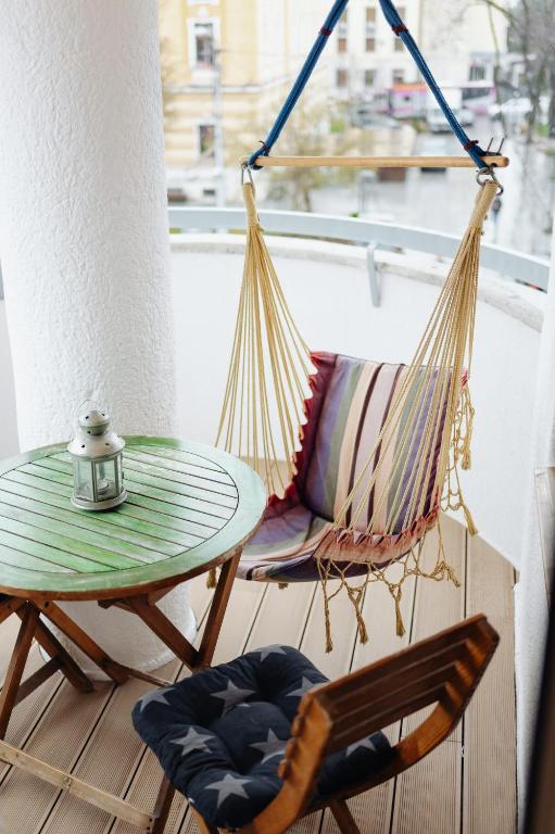 Cool Opera Apartments - Apartamento Com Varanda