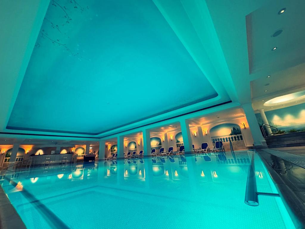 Bazén v ubytování revita - naturresort & spa nebo v jeho okolí