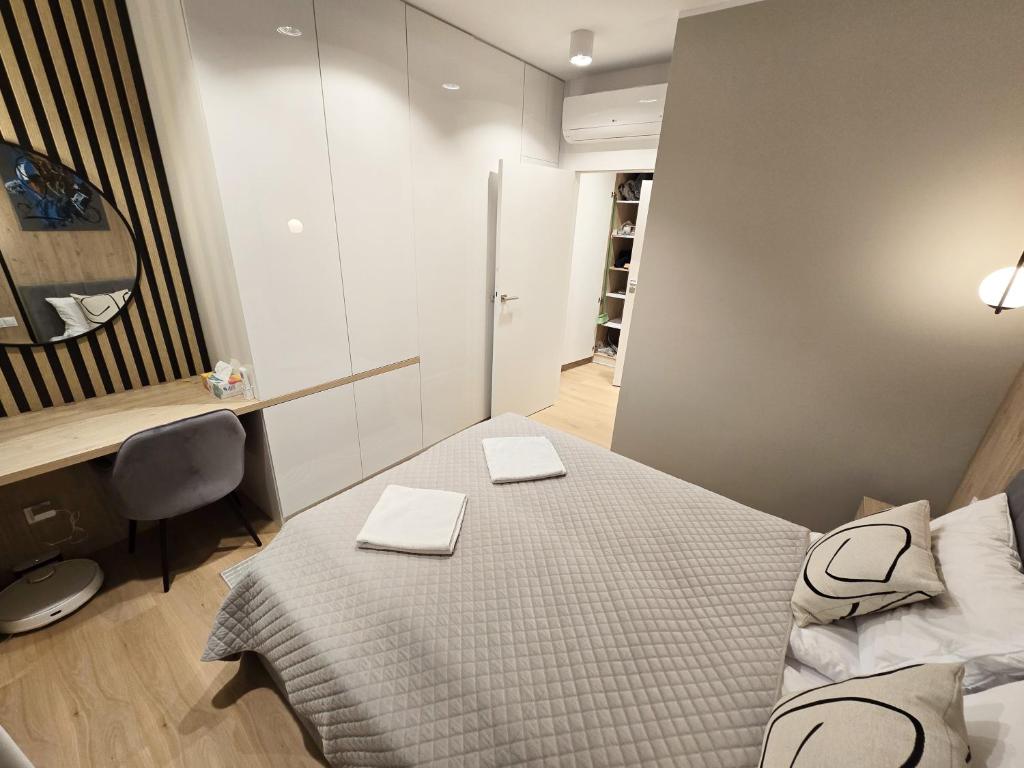 Кровать или кровати в номере Apartament enjoy! Bydgoszcz City Break