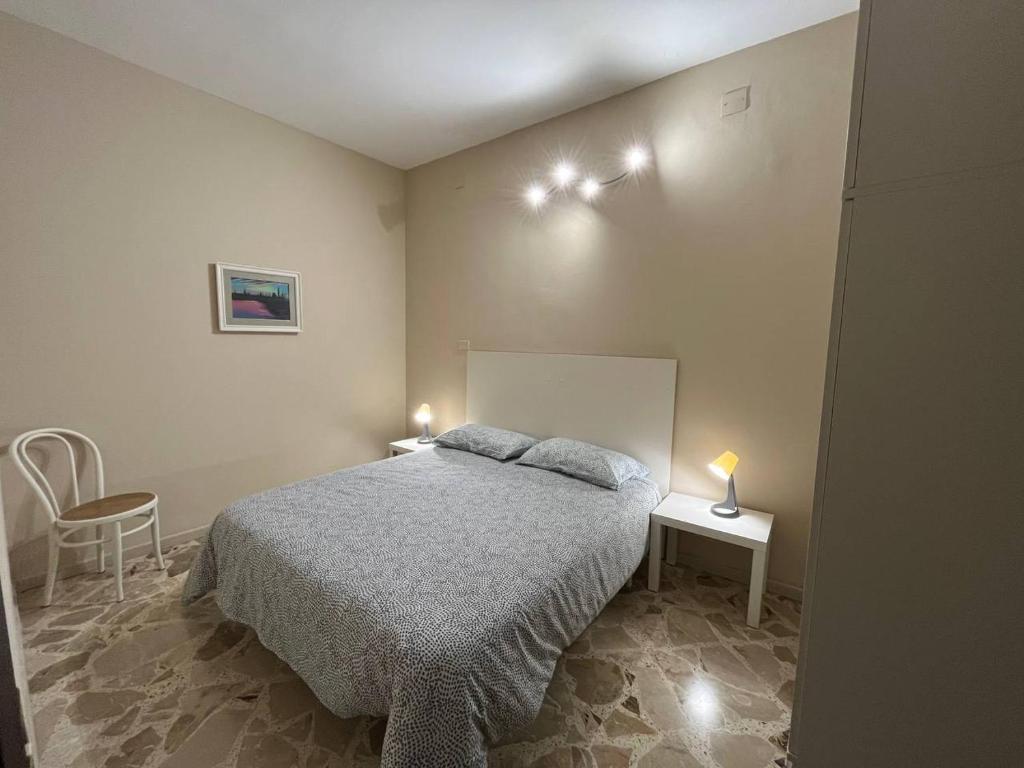 En eller flere senge i et værelse på HIMERA LOFT - Holiday Home and Apartment