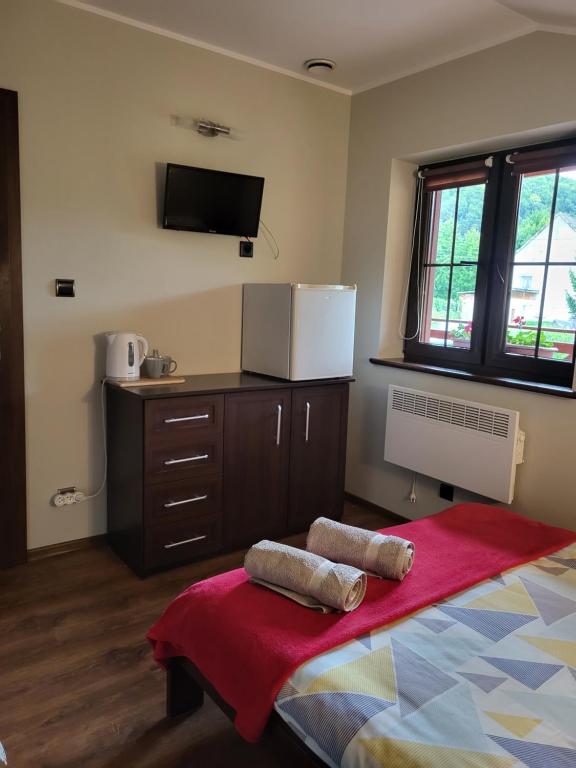 Posteľ alebo postele v izbe v ubytovaní Camper Park Radków