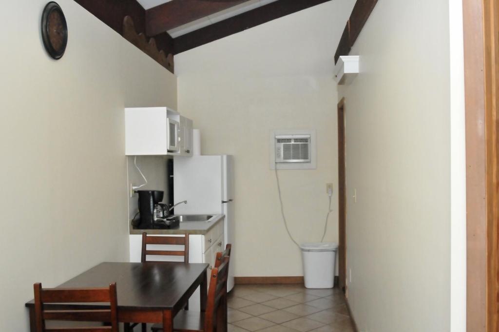 Tea Island Resort - Habitación Queen Con Cocina Americana
