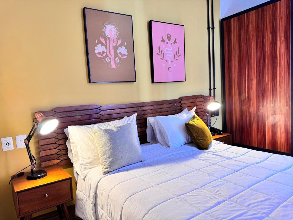 Postel nebo postele na pokoji v ubytování Hotel Olá Chapultepec