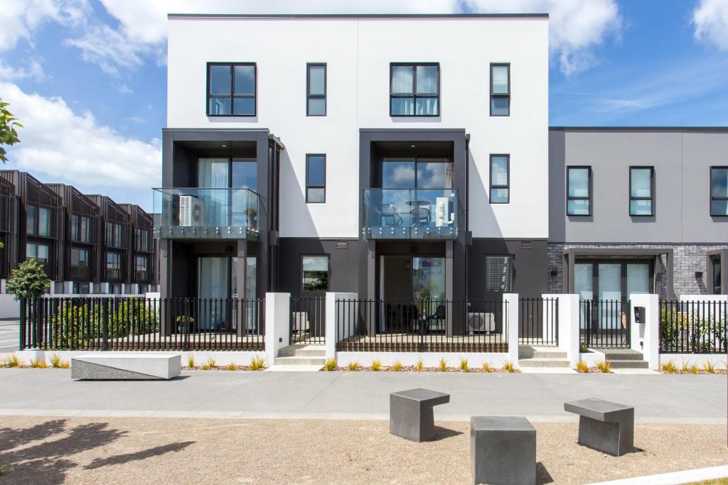 Location Location Location 2 Mins CBD Free Parking - Resim 6