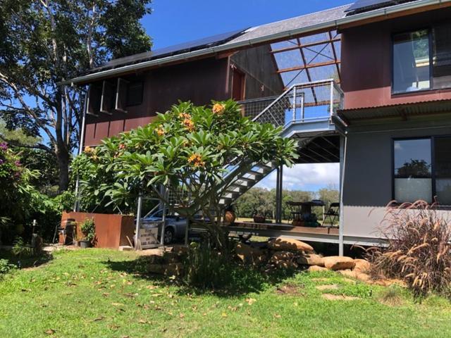 Gallery image of Country Hideaway in east end Mullum CBD in Mullumbimby