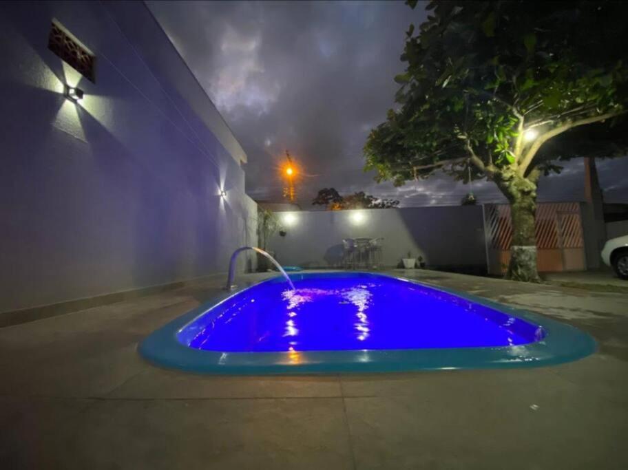 Πισίνα στο ή κοντά στο Casa com Piscina aquecida em Balneário Camboriú