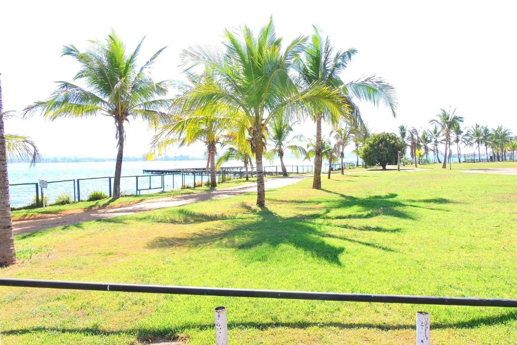  Bay Park Hotel Resort